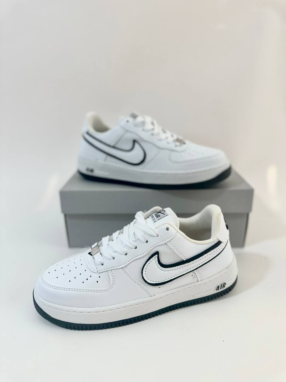 NIKE AIR FORCE 1 - lazonadrip