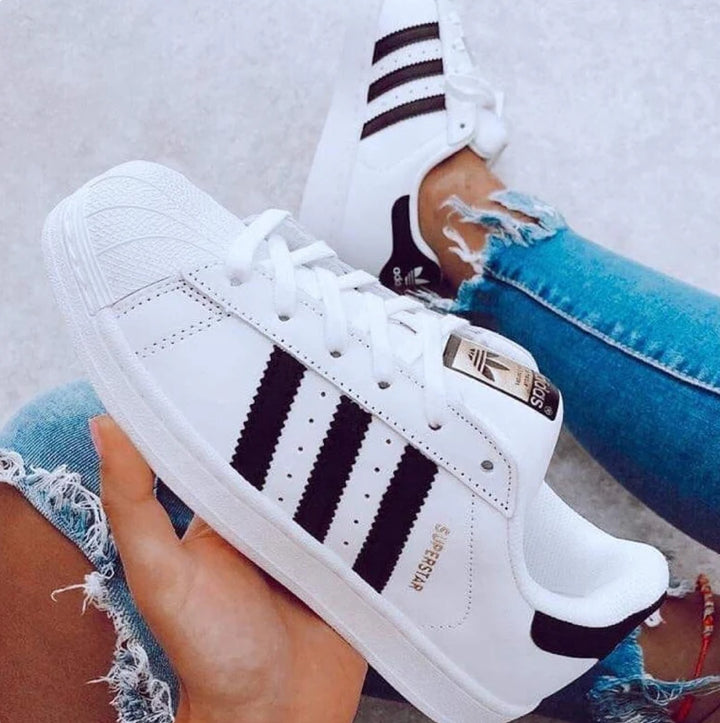 ADIDS SUPERSTAR
