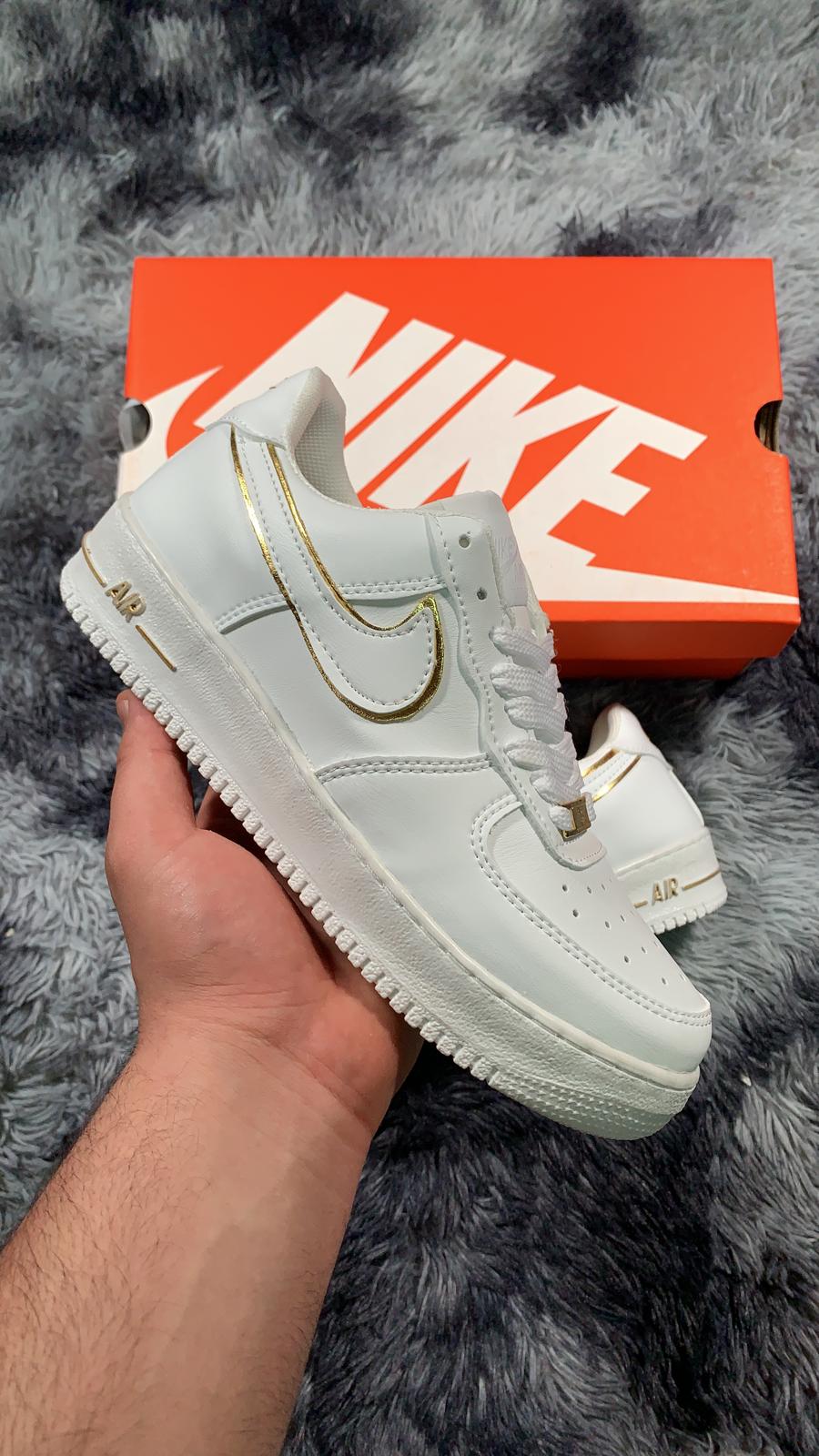 NIKE AIR FORCE 1 - lazonadrip